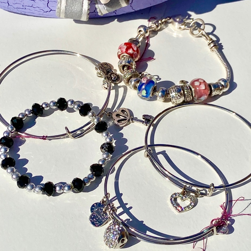 5 fashion bracelets
